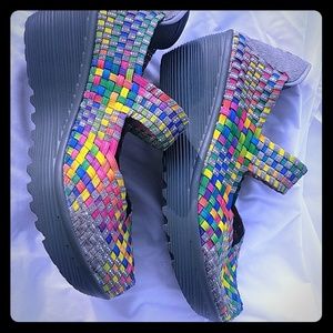 St. John's Bay Karma Wedge Mary Janes 9 1/2